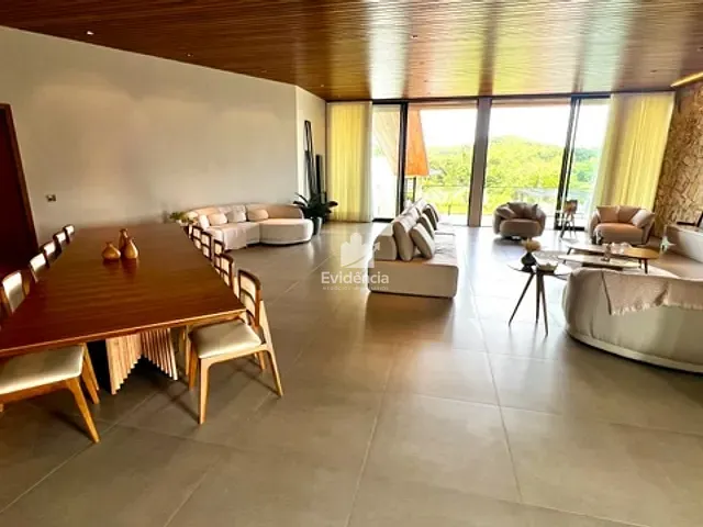 Casa com 1500m² 4 quartos e 7 banheiros, à venda, no bairro Estância Santa Paula em Cambé