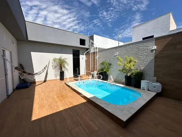 Casa 3 quartos e 3 banheiros, à venda, no bairro Terras de Santa Bárbara em Santa Bárbara D'Oeste