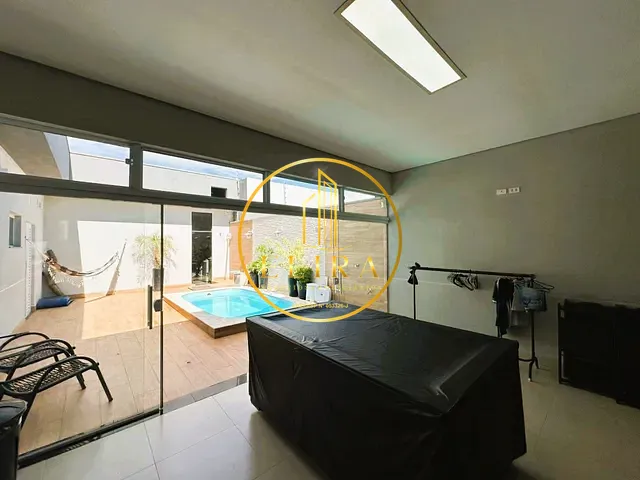 Casa 3 quartos e 3 banheiros, à venda, no bairro Terras de Santa Bárbara em Santa Bárbara D'Oeste