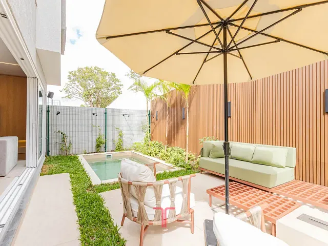 Casa com 214m² 3 quartos e 3 banheiros, à venda, no bairro Campo Comprido em Curitiba