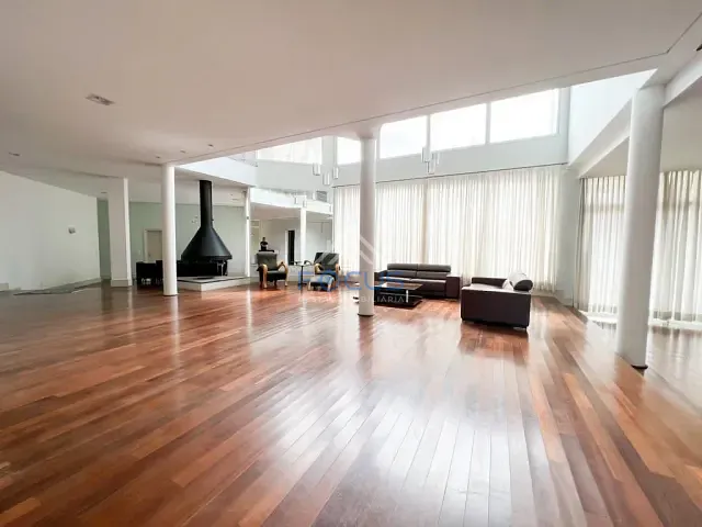 Casa com 10000m² 4 quartos e 8 banheiros, à venda, no bairro Chácara Malota em Jundiaí