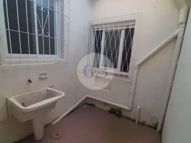 Casa 1 quarto e 1 banheiro, à venda, no bairro Centro em Pelotas