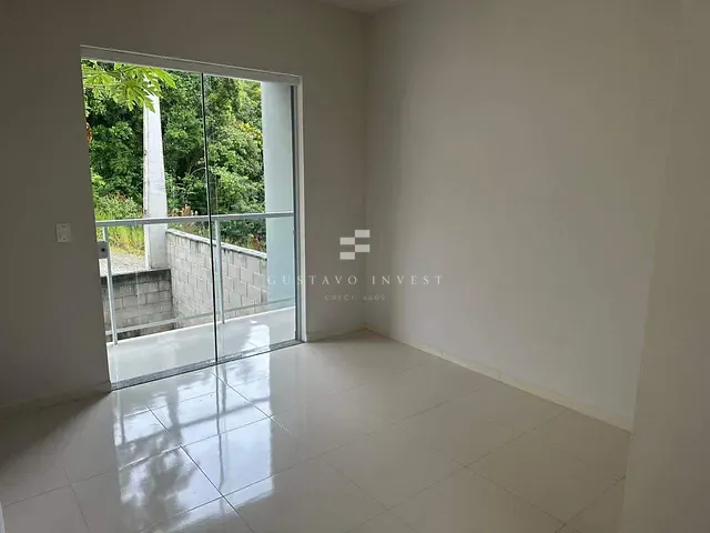Casa 2 quartos e 2 banheiros, à venda, no bairro Limeira Baixa em Brusque