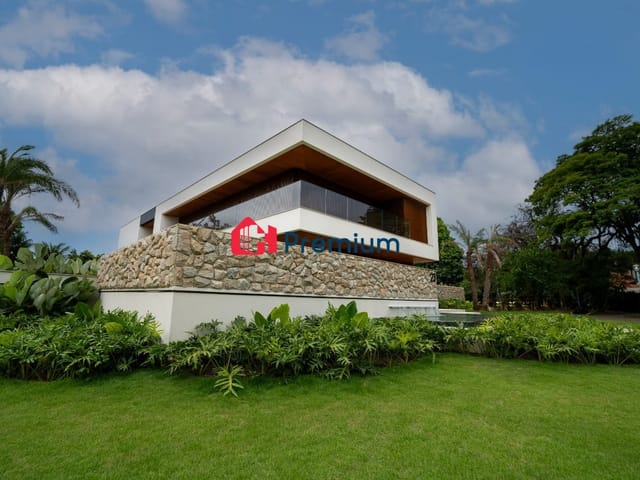 Casa 5 quartos e 6 banheiros, à venda, no bairro Barra da Tijuca em Rio de Janeiro