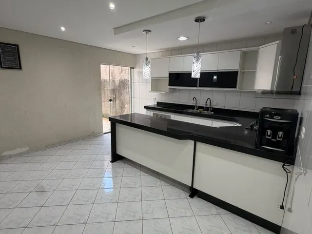 Casa 2 quartos e 2 banheiros, à venda, no bairro Jardim Pérola em Santa Bárbara D'Oeste
