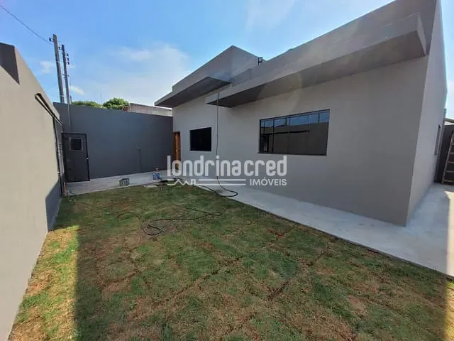 Casa com 185m² 2 quartos e 2 banheiros, à venda, no bairro Leonor em Londrina
