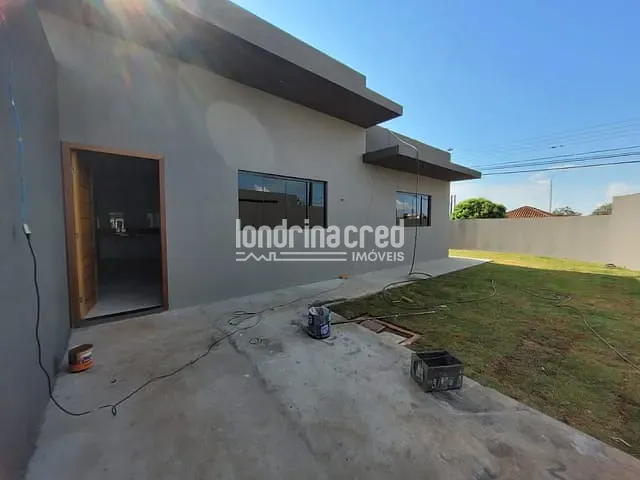 Casa com 185m² 2 quartos e 2 banheiros, à venda, no bairro Leonor em Londrina