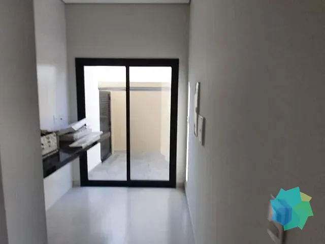 Casa com 480m² 4 quartos e 4 banheiros, à venda, no bairro Portal dos Bandeirantes em Salto