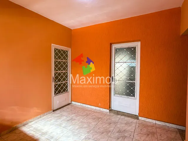 Casa com 320m² 3 quartos e 2 banheiros, para alugar, no bairro Vila Ilze em Itapira