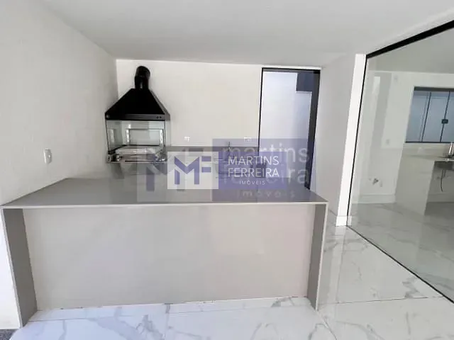 Casa com 317m² 4 quartos e 6 banheiros, à venda, no bairro Recreio dos Bandeirantes em Rio de Janeiro