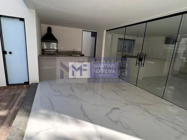 Casa com 317m² 4 quartos e 6 banheiros, à venda, no bairro Recreio dos Bandeirantes em Rio de Janeiro