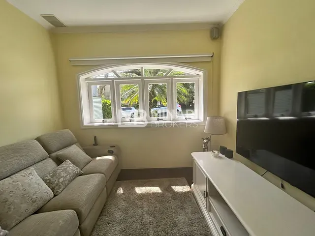 Casa 5 quartos e 4 banheiros, para alugar, no bairro Alphaville em Santana de Parnaíba