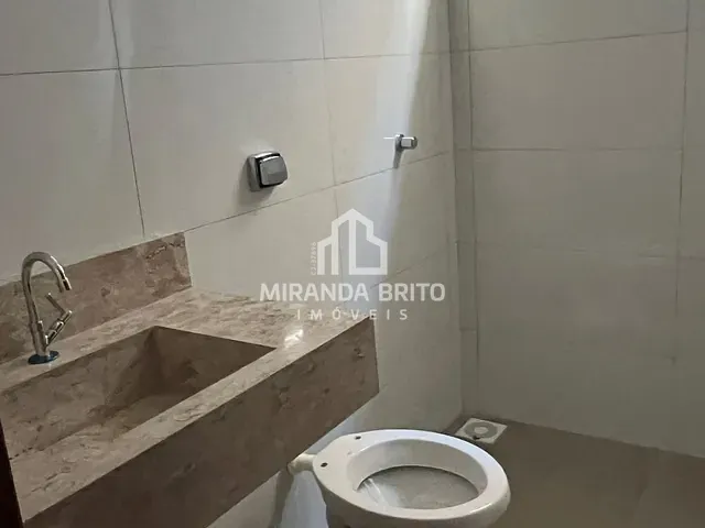 Casa com 220m² 3 quartos e 2 banheiros, à venda, no bairro Setor Colonial Sul em Aparecida de Goiânia