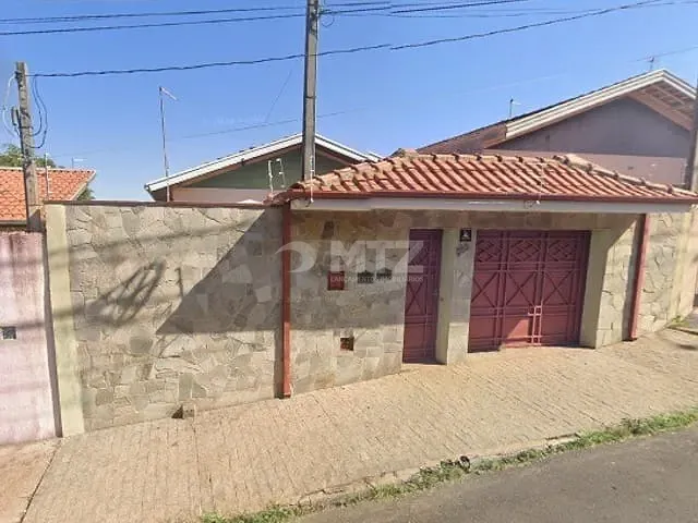 Casa com 430m² 2 quartos e 2 banheiros, à venda, no bairro Jardim Ipyranga em Botucatu