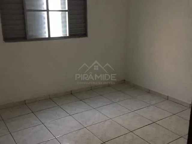 Casa com 166m² 4 quartos e 2 banheiros, à venda, no bairro Jardim Esperança em Poços de Caldas