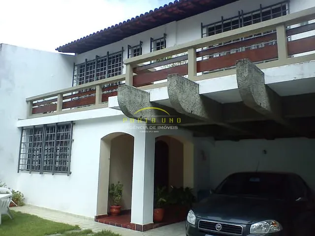 Casa com 375m² 4 quartos e 3 banheiros, à venda, no bairro Federação em Salvador