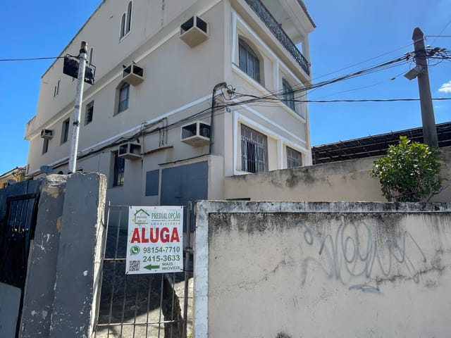 Apartamento 2 quartos e 1 banheiro, para alugar, no bairro Campo Grande em Rio de Janeiro