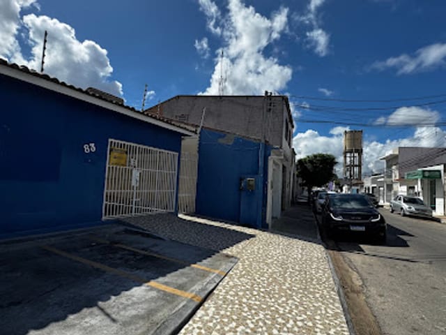 Casa com 200m² 3 quartos e 2 banheiros, para alugar, no bairro Centro em Arapiraca