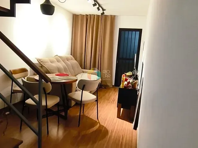 Casa com 76m² 3 quartos e 2 banheiros, à venda, no bairro Corrêas em Petrópolis