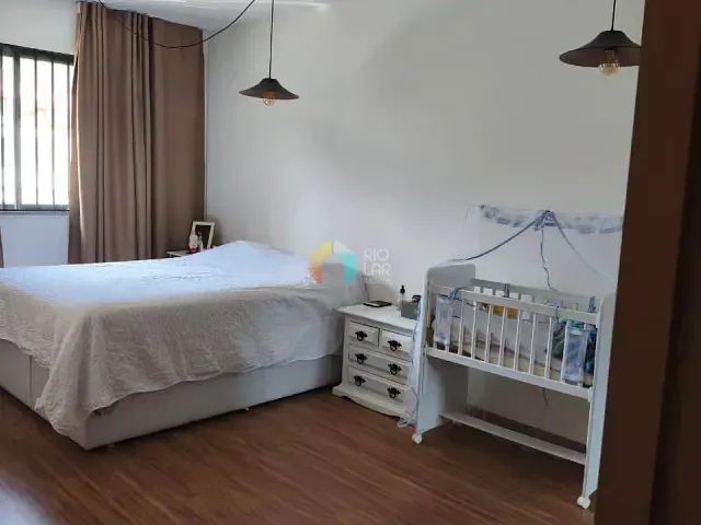 Casa com 76m² 3 quartos e 2 banheiros, à venda, no bairro Corrêas em Petrópolis