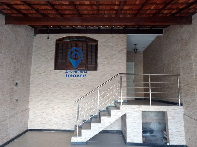Casa 3 quartos e 2 banheiros, à venda, no bairro Heliópolis em Belo Horizonte