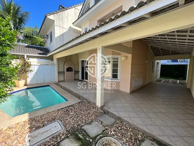 Casa com 200m² 4 quartos e 5 banheiros, à venda, no bairro Recreio dos Bandeirantes em Rio de Janeiro