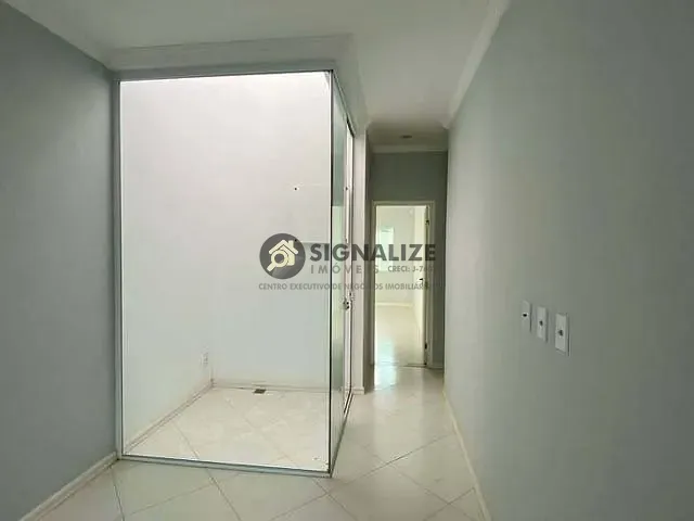 Casa com 210m² 3 quartos e 2 banheiros, à venda, no bairro Guriri em Cabo Frio