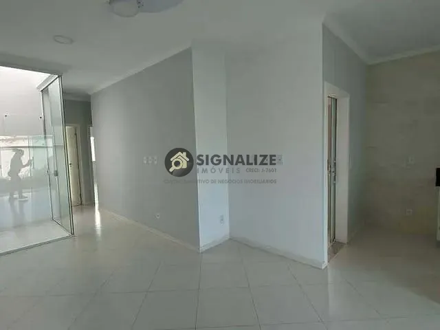 Casa com 210m² 3 quartos e 2 banheiros, à venda, no bairro Guriri em Cabo Frio