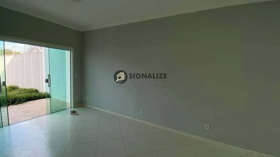 Casa, 3 quartos, 82 m² - Foto 2
