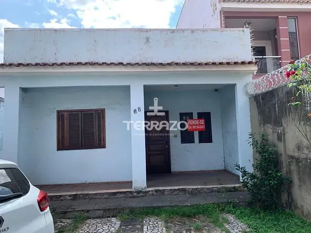Casa 3 quartos e 2 banheiros, à venda, no bairro Aterrado em Volta Redonda