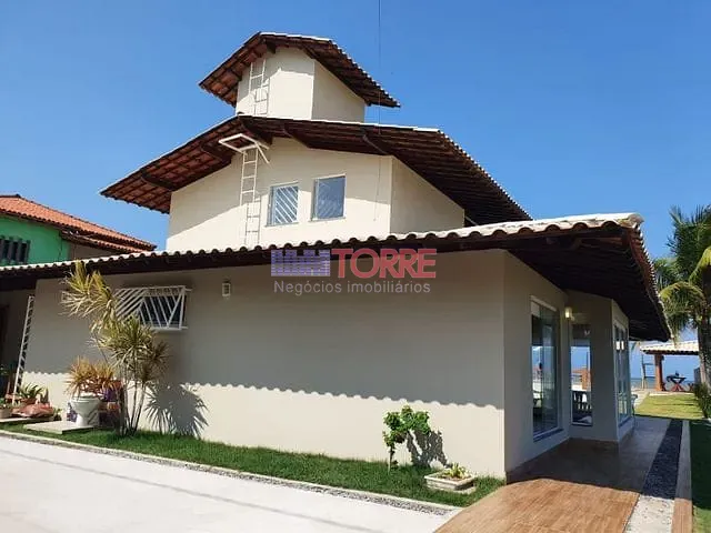 Casa com 800m² 4 quartos e 5 banheiros, à venda, no bairro Águas de Olivença em Ilhéus