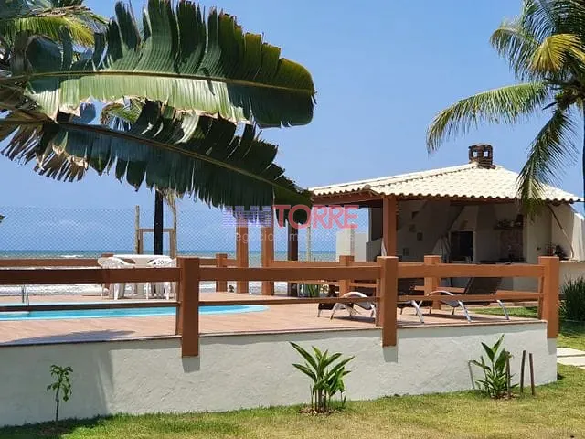 Casa com 800m² 4 quartos e 5 banheiros, à venda, no bairro Águas de Olivença em Ilhéus