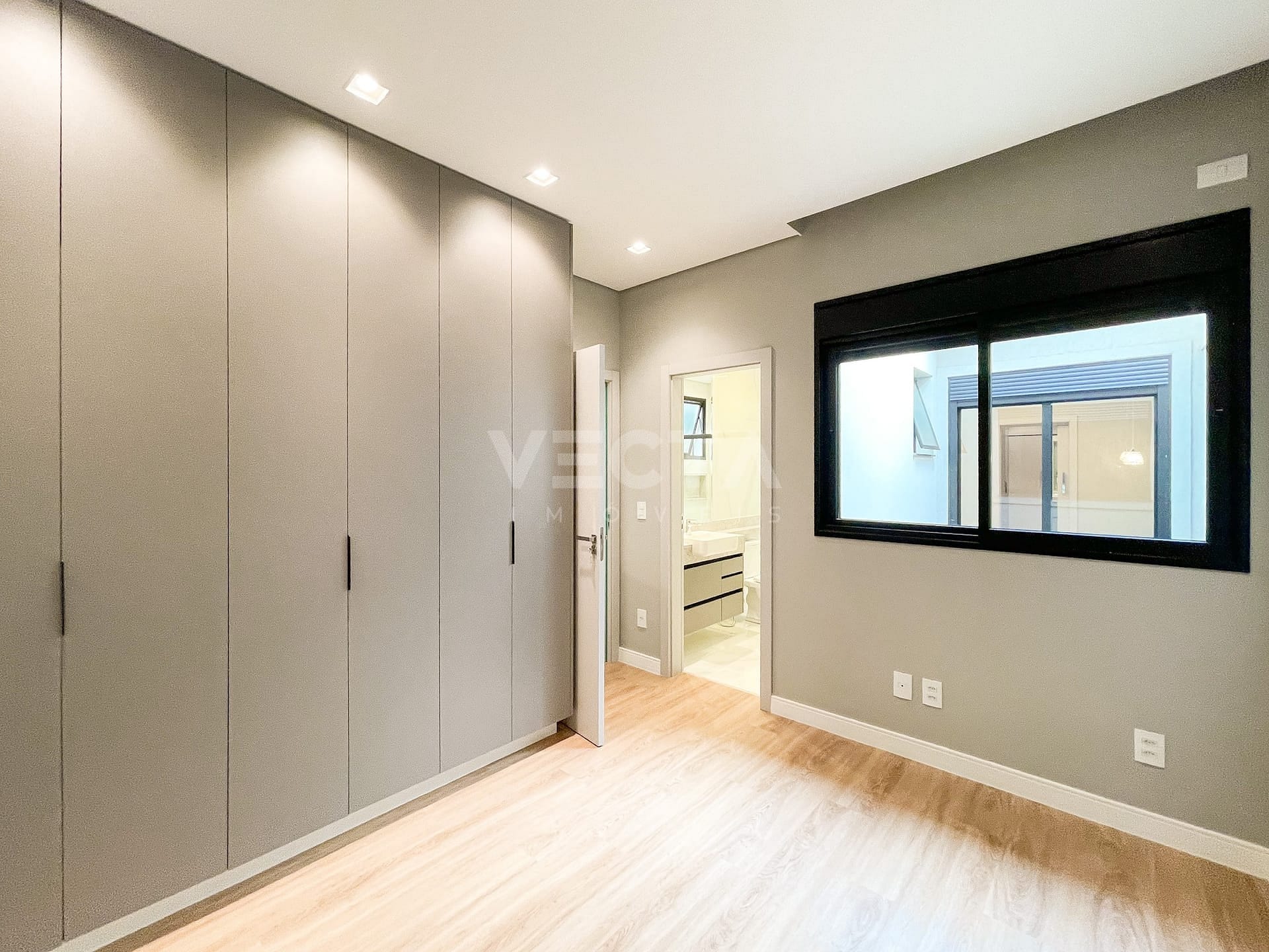 Casa à venda com 3 quartos, 185m² - Foto 18