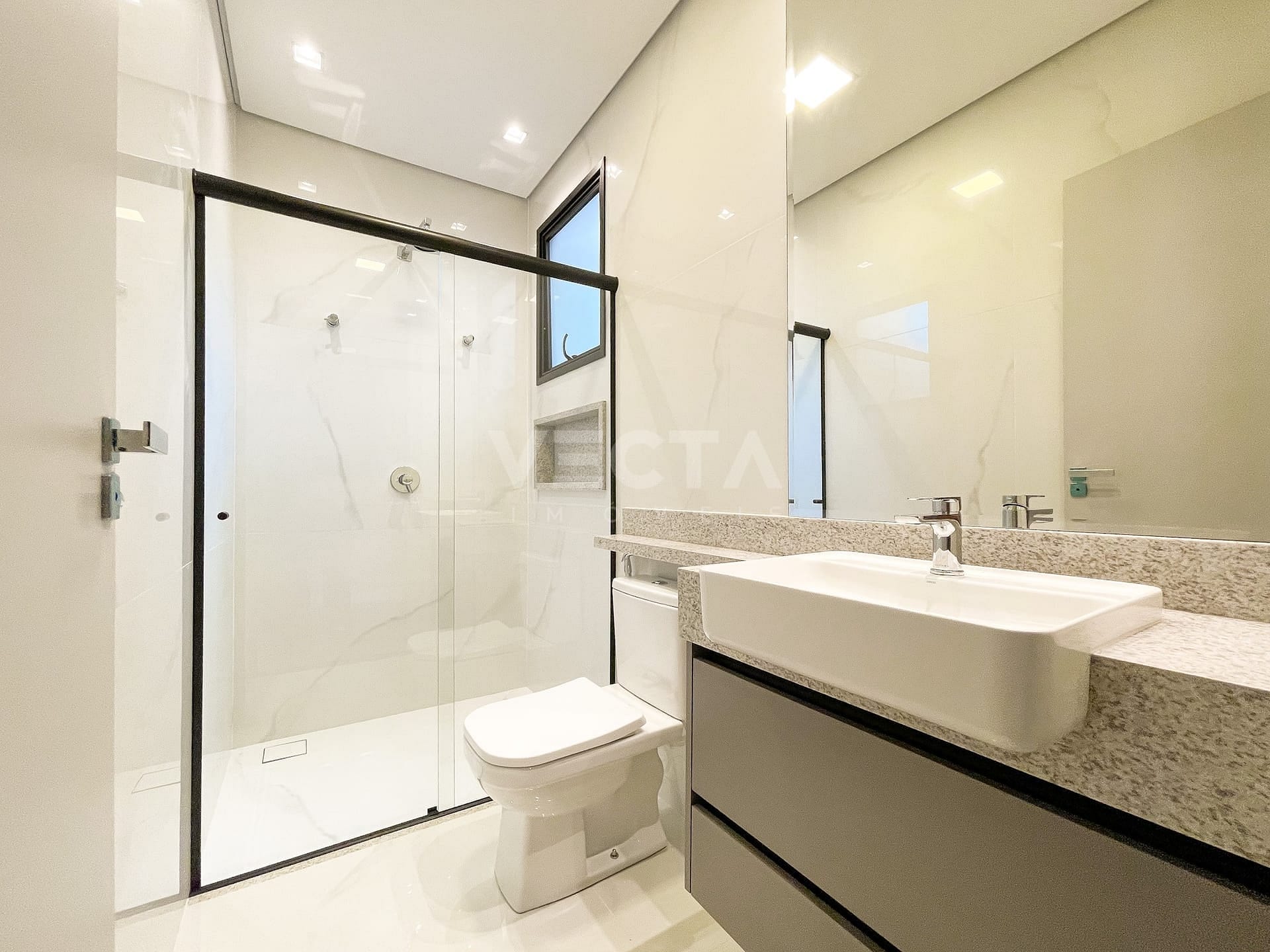 Casa à venda com 3 quartos, 185m² - Foto 23