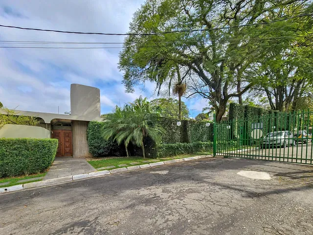 Casa 5 quartos e 7 banheiros, à venda, no bairro Paineiras do Morumbi em São Paulo
