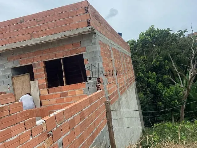 Casa com 150m² 3 quartos e 3 banheiros, à venda, no bairro Parque São Martinho em Mogi das Cruzes