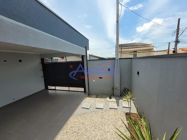 Casa com 188m² 3 quartos e 1 banheiro, à venda, no bairro Jardim Altos de Santana II em Jacareí