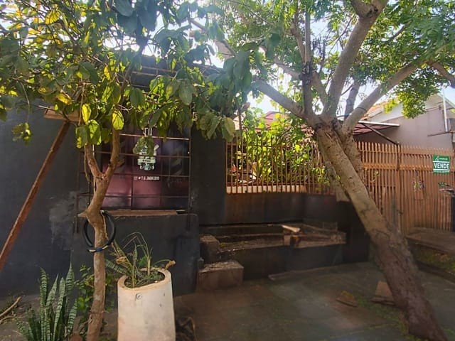 Casa com 269m² 4 quartos e 2 banheiros, à venda, no bairro Cidade Educação em Apucarana