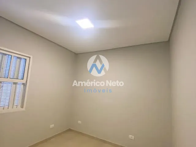 Casa com 120m² 2 quartos e 2 banheiros, para alugar, no bairro Osvaldo Cruz em São Caetano do Sul