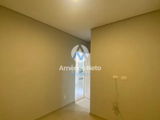 Casa com 120m² 2 quartos e 2 banheiros, para alugar, no bairro Osvaldo Cruz em São Caetano do Sul