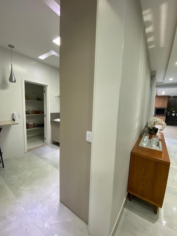 Casa com 464m² 4 quartos e 7 banheiros, à venda, no bairro Parque Rosário em Campos dos Goytacazes