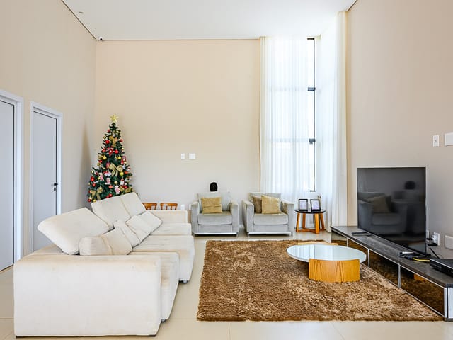 Casa com 737m² 3 quartos e 4 banheiros, à venda, no bairro Setor Habitacional Jardim Botânico em Brasília