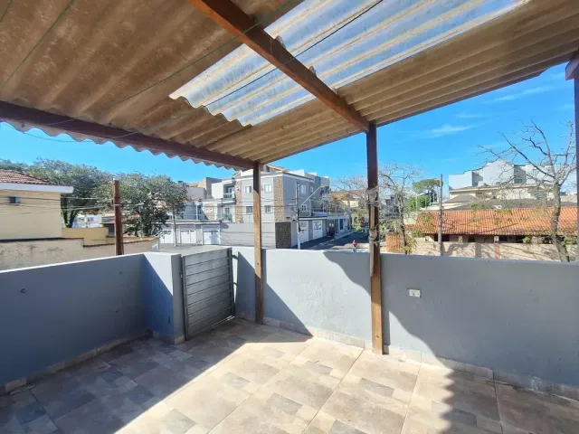 Casa 2 quartos e 1 banheiro, para alugar, no bairro Jardim Santo Alberto em Santo André