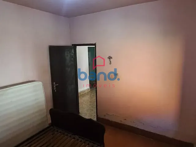 Casa com 647m² 3 quartos e 2 banheiros, à venda, no bairro Vila Progresso em Porto Feliz