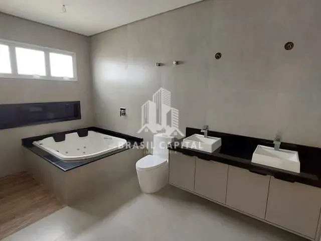 Casa com 1040m² 4 quartos e 5 banheiros, à venda ou para alugar, no bairro Parque Reserva Fazenda Imperial em Sorocaba