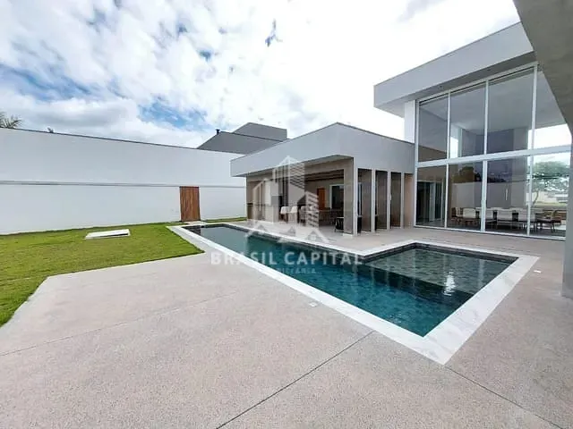 Casa com 1040m² 4 quartos e 5 banheiros, à venda ou para alugar, no bairro Parque Reserva Fazenda Imperial em Sorocaba