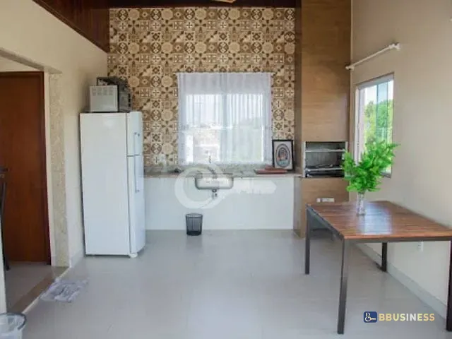 Casa com 140m² 3 quartos e 4 banheiros, à venda, no bairro Alphaville 3 em Campos dos Goytacazes