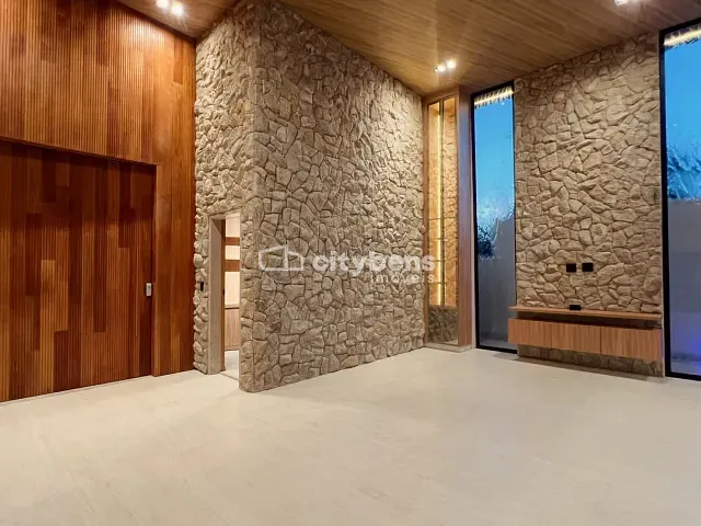 Casa 3 quartos e 6 banheiros, à venda ou para alugar, no bairro Santa Luzia em Araçatuba