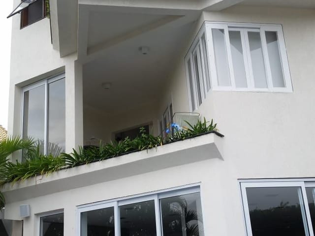 Casa com 300m² 3 quartos e 1 banheiro, à venda, no bairro Cidade Parquelandia em Mogi das Cruzes