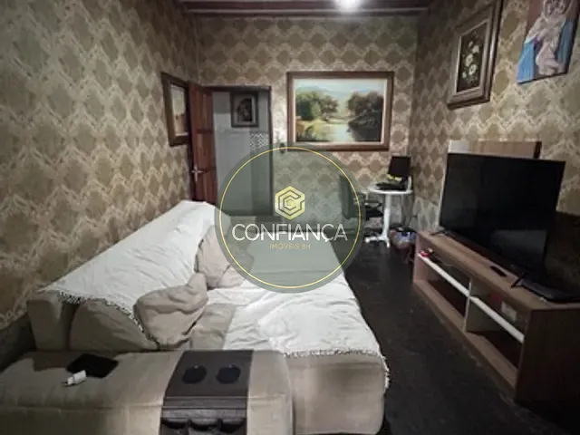 Casa 4 quartos e 3 banheiros, à venda, no bairro Boa Vista em Belo Horizonte
